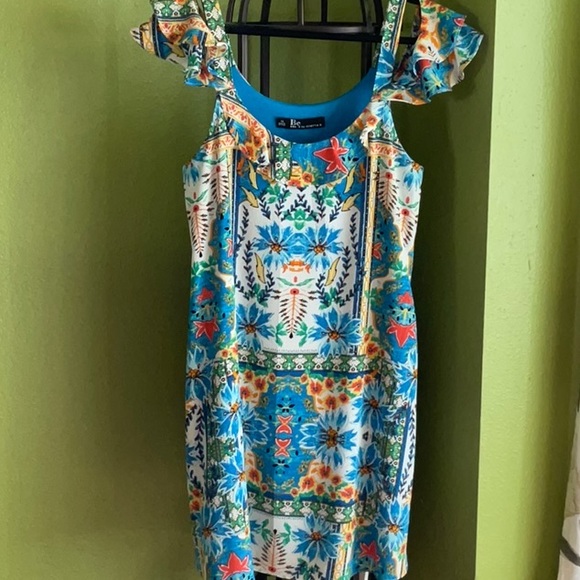 💖New Listing! Be by Chetta B, bright turquoise print w/off shoulder sleeves - Picture 2 of 4